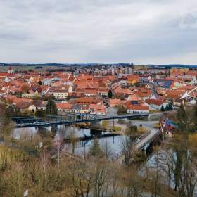 Foto inzerátu Dva domy s pozemkem 946 m2 Horažďovice