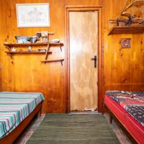 Foto inzerátu Prodej chaty se stavebním pozemkem, Praha 12, Točná, 412 m2, 6 990 000,-Kč