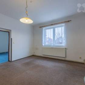 Foto inzerátu Prodej domu 4+2 (132 m²) + podkroví (78 m²) s možností třetí jednotky - Nymburk
