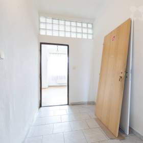 Foto inzerátu Prodej domu 4+2 (132 m²) + podkroví (78 m²) s možností třetí jednotky - Nymburk