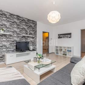 Krásný byt 4+1 s lodžií, Praha 10 -  Záběhlice / 19655388