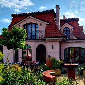 Fotka k inzerátu Prostorný rodinný dům 5+1, 256 m2, zahrada 1249 m2, Středokluky / 19676917