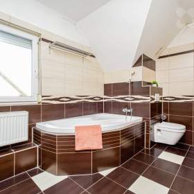 Foto inzerátu Prodej rodinného domu 5+KK se zahradou a garáží - Nupaky, ul. Sadová