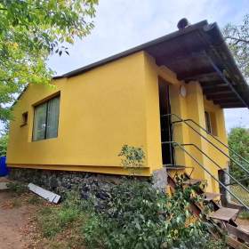 Fotka k inzerátu Prodej chaty 53m2 na pozemku 560m2 -  Ostopovice / 19606753