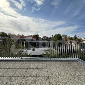 Foto inzerátu Pronájem bytu 3+kk 171 m2,  Na Fialce, Říčany