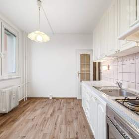 Fotka k inzerátu Prodej bytu 3+1, 67m2, Šternberk -  Uničovská / 19345888