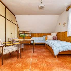 Foto inzerátu Prodej chaty 3+1, 90 m2, na pozemku 901 m2, v obci Struhařov, Praha-východ