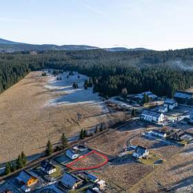 Foto inzerátu Prodej stavebního pozemku s výhledem na skiareál Plešivec - Abertamy