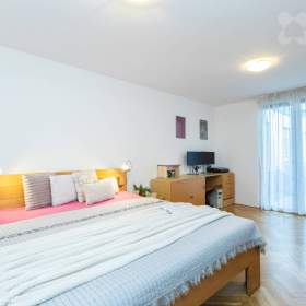 Foto inzerátu Výjimečný byt 4+kk s panoramatickým výhledem a terasou - Brno-Lesná