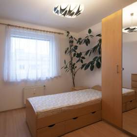 Foto inzerátu k pronájmu byt 2+kk s lodžií a komorou, Werichova, Praha Hlubočepy