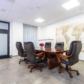 Fotka k inzerátu Investiční komerční prostor v přízemí s výlohou a vlastní terasou -  Praha 9, Libeň / 19326804