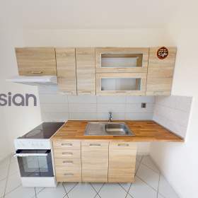 Podnájem bez provize!  Útulný a světlý byt 2+1 v lokalitě Havířova – ihned k nastěhování / 19471735