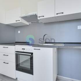 Podnájem bytu 2+1 44 m2, Jaromíra Matuška / 19616896