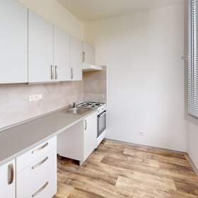 Prodej bytu 2+1 55 m² Tlapákova, Ostrava / 19941406