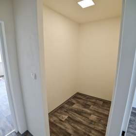 Foto inzerátu Prodej bytu 2+1 po rekonstrukci, 54 m², Ostrava-Hrabůvka, ul. Dr. Martínka