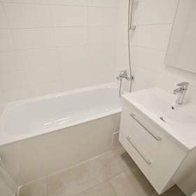 Foto inzerátu Prodej bytu 2+1 po rekonstrukci, 54 m², Ostrava-Hrabůvka, ul. Dr. Martínka