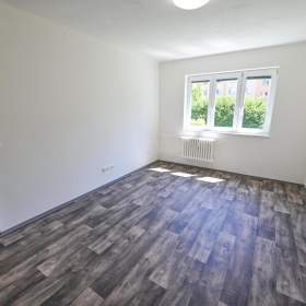Foto inzerátu Prodej bytu 2+1 po kompletní rekonstrukci, 53 m², Ostrava-Zábřeh, ul. Jižní