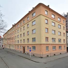 Licitace -  opakovaná 1+2 -  Poděbradova 126, Nový Bohumín / 19426877