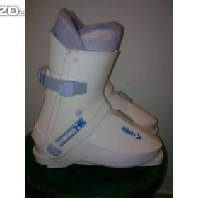 Fotka k inzerátu Dámské LYŽÁKY. / 17296376