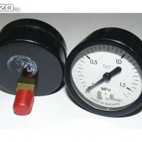 Fotka k inzerátu MANOMETR 0 -  1,6 MPa ( 0 -  16 bar ) sada 2 ks (NOVÉ) / 16361400