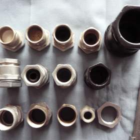 Foto inzerátu Elektrikářské průchodky