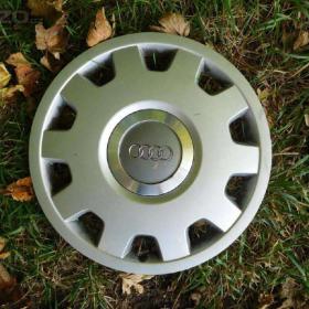 Fotka k inzerátu Audi: prodám pouze jednu originál poklici,15 palcu, / 19629264