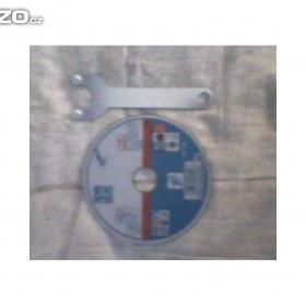 Foto inzerátu Bruska úhlová 500W