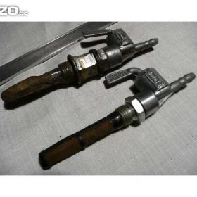 Fotka k inzerátu Uzávěry, kohouty přívodu paliva na autoveterány a motoveterány / 16874310