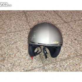 Foto inzerátu Dětská lyžařská přilba 52 - 55 cm