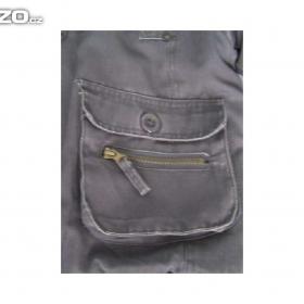 Foto inzerátu Tmavě šedá dámská (zimní) bunda 