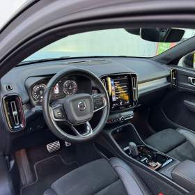 Foto inzerátu Volvo XC40 D3 R-Design AWD Aut., ČR