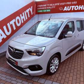 Opel Combo 1.2 PureTech Life, ČR, 1. Maj / 18504841