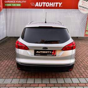 Foto inzerátu Ford Focus 1.5 TDCi Titanium, ČR, 1.Maj