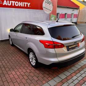 Foto inzerátu Ford Focus 1.5 TDCi Titanium, ČR, 1.Maj
