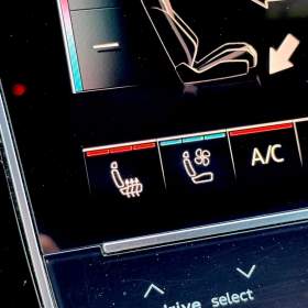 Foto inzerátu Audi Q8 50 TDi Quattro,B&O,ČR,1.M