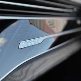 Foto inzerátu Audi Q8 50 TDi Quattro,B&O,ČR,1.M