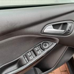 Foto inzerátu Ford Focus 1.5 TDCi Titanium, ČR, 1. Maj