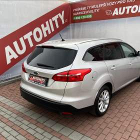 Foto inzerátu Ford Focus 1.5 TDCi Titanium, ČR, 1. Maj