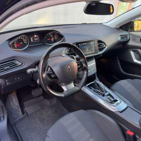 Foto inzerátu Peugeot 308 SW 1.2 PureTech Allure AT8, ČR