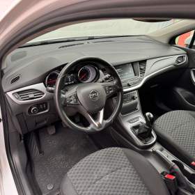 Foto inzerátu Opel Astra 1.6 CDTi, ČR, 1.Maj