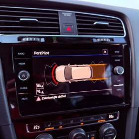 Foto inzerátu Volkswagen Golf 1.6 TDI DSG Highline, ČR