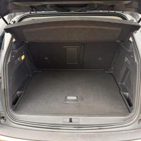 Foto inzerátu Peugeot 3008 1.5 BlueHDi Allure Aut., ČR