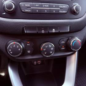 Foto inzerátu Kia Ceed 1.6 CRDi Comfort+, ČR, 1.Maj