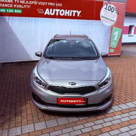 Foto inzerátu Kia Ceed 1.6 CRDi Comfort+, ČR, 1.Maj