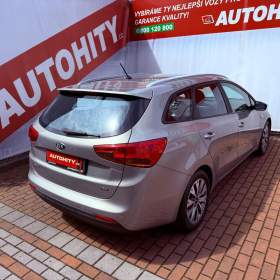 Foto inzerátu Kia Ceed 1.6 CRDi Comfort+, ČR, 1.Maj
