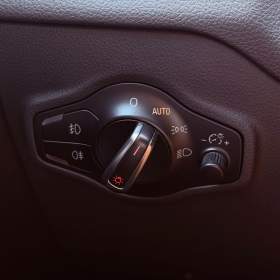 Foto inzerátu Audi Q5 2.0 TDi Quattro S-line Aut.