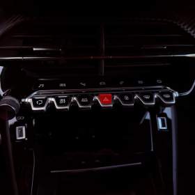 Foto inzerátu Peugeot 208 1.2 Pure Tech GT Line AT8