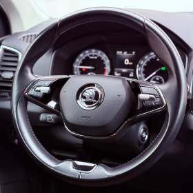 Foto inzerátu Škoda Karoq 2.0 TDi 4x4 Style, ČR, 1.Maj