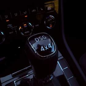 Foto inzerátu Škoda Superb 2.0 TDi DSG SportLine 4x4, Ser