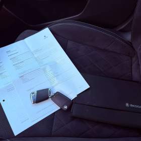 Foto inzerátu Škoda Superb 2.0 TDi DSG SportLine 4x4, Ser